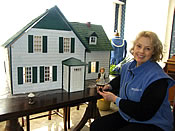 Dollhouse Miniatures